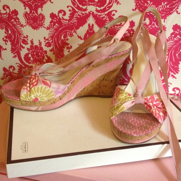 Coach multi colored wedge sandals 💗