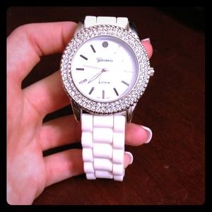 White silicone watch
