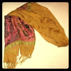 **SOLD Hand loomed scarf from Guatemala NEW SOLD**