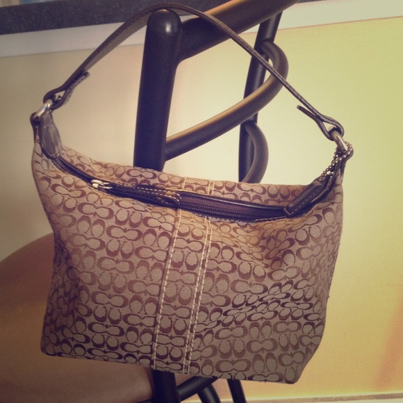 Coach authentic brown bag and white coach bag