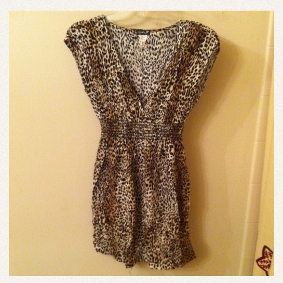 ❌❌SOLD in bundle ❌❌Light weight leopard dress