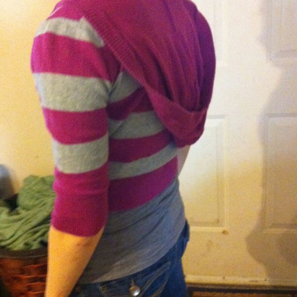 Pink and grey Half sweater every cute still new - Picture 2 of 3