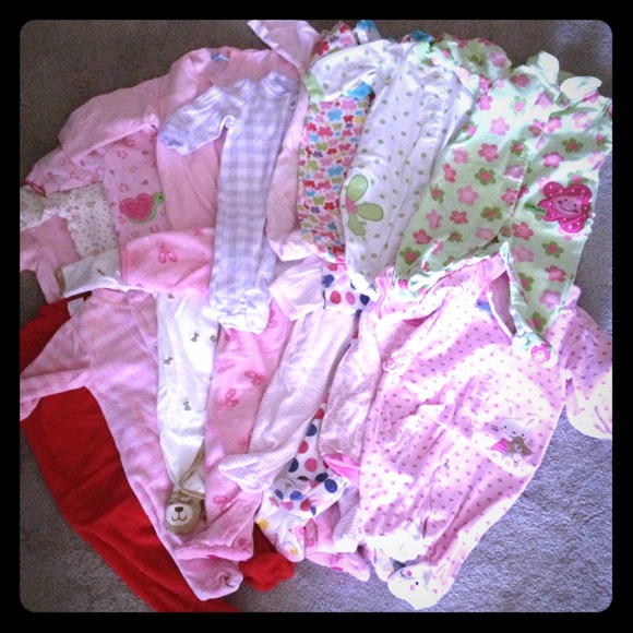 💃Sold💃18 sleepers size 3 months