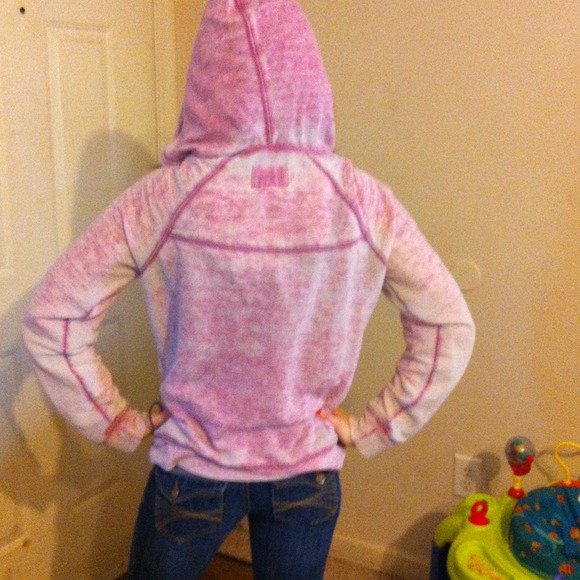 Pink light weight hoodie cheep!! - Picture 3 of 3