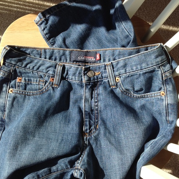 REDUCED ROXY medium wash boot cut jean - Picture 2 of 4