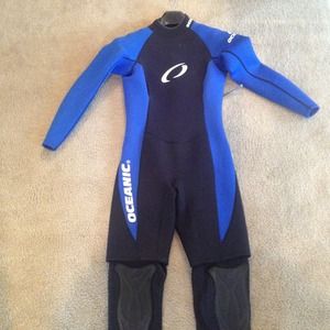 Full 2 piece Oceanic wet suit