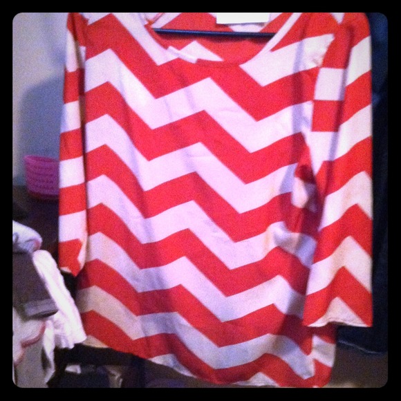 Traded Coral chevron flap back top.  Nwot