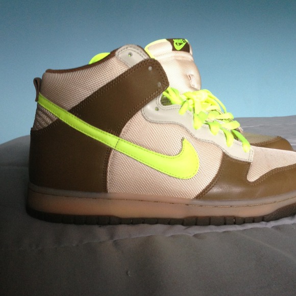 Nike dunks worn maybe twice perfect condition - Picture 2 of 4