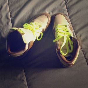 Nike dunks worn maybe twice perfect condition