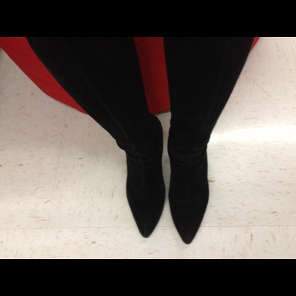 boots - Picture 2 of 4