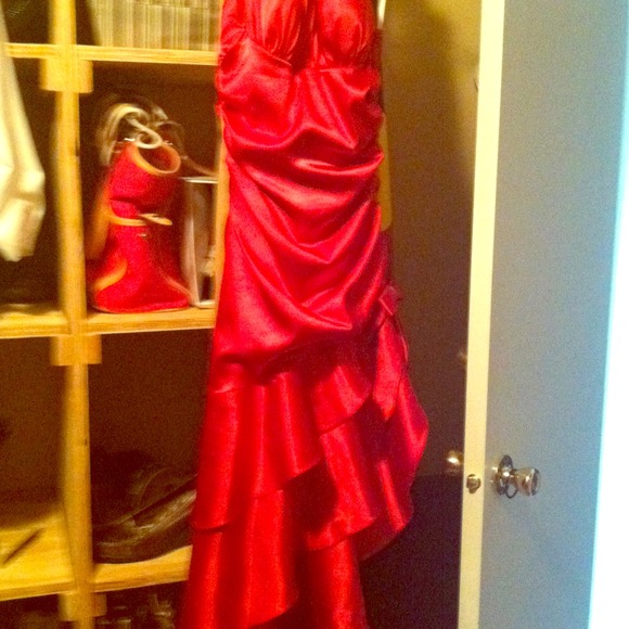 Red prom dress
