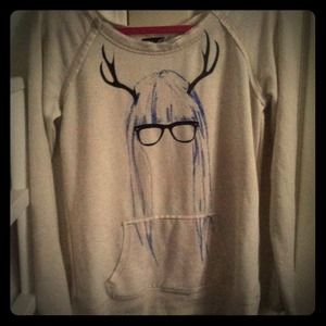 Volcom Deer Girl Sweater W/ pockets.