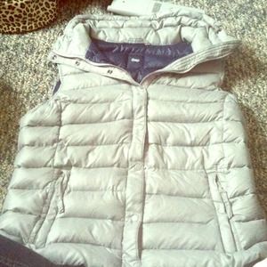 Grey Gap Puffer Vest