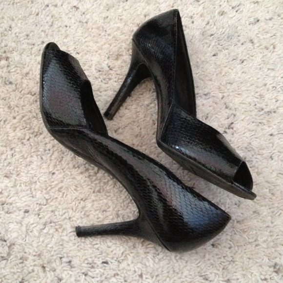 black snake skin peep toe shoes - Picture 2 of 4