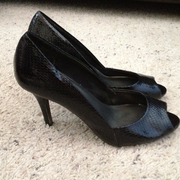 black snake skin peep toe shoes - Picture 4 of 4