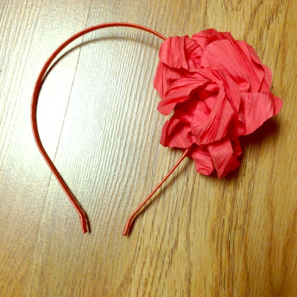 Coral flower headband 💋