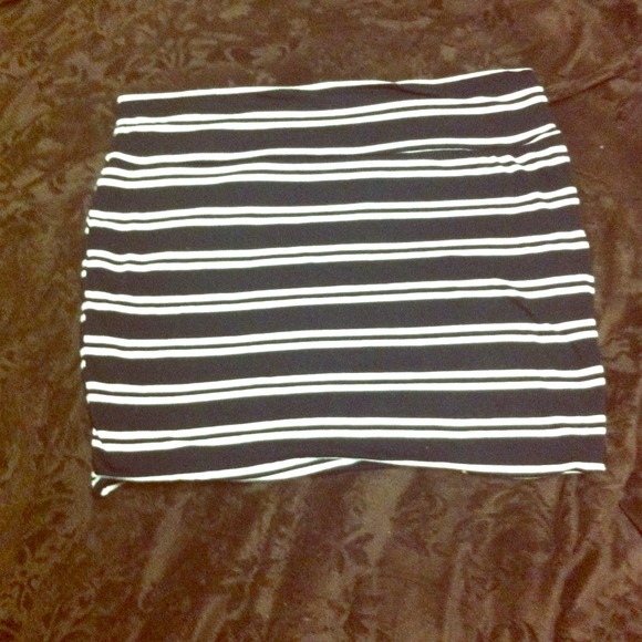 Striped Charlotte Russe skirt