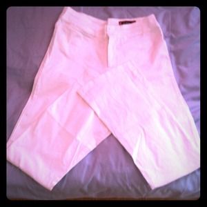 SOLD 💗LIKE NEW💗 WHITE SPANDEX JEANS