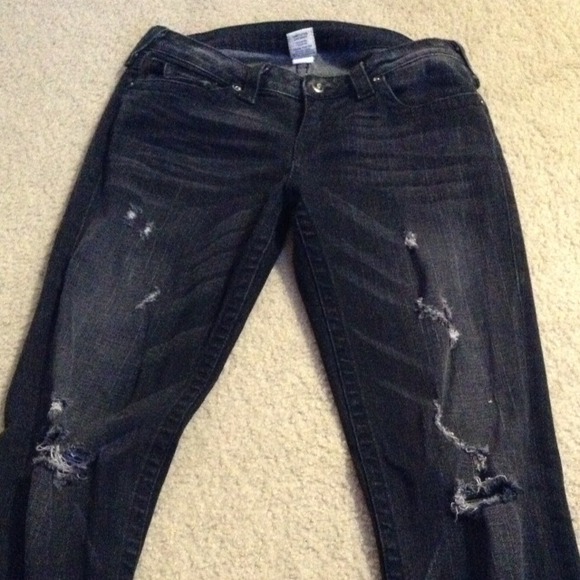 **RESERVED** True religion **PRICE REDUCED**😘🎉