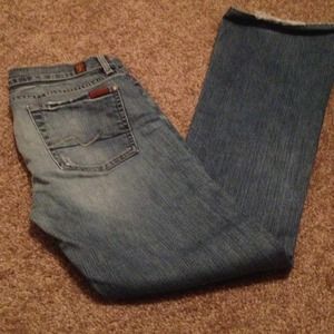 🌹🌹RESERVE/TRADE🌹🌹7 For all Mankind jeans flare