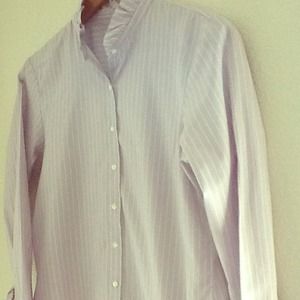 GAP BUTTON DOWN BLOUSE🎵