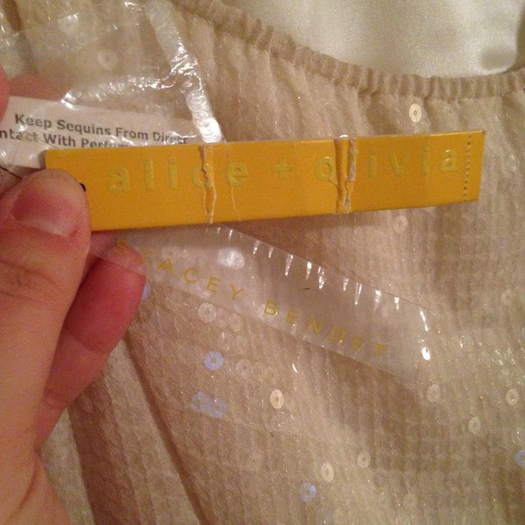 Sequined halter ombré MINI dress. NWT amazing find - Picture 4 of 4