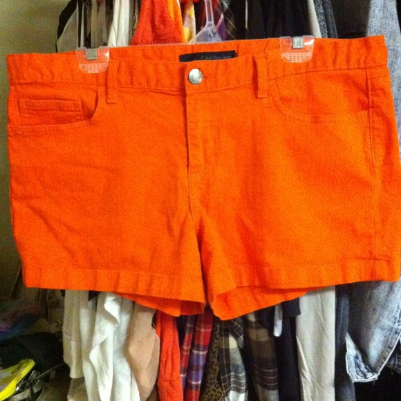 Coral Colored Calvin Klein shorts! - Picture 1 of 3