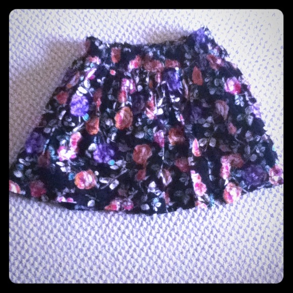 Cute short pink purple and orange floral skirt