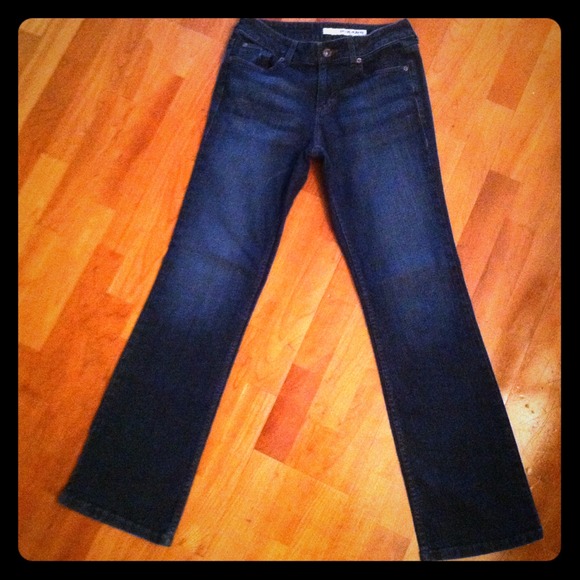 DKNY Jeans