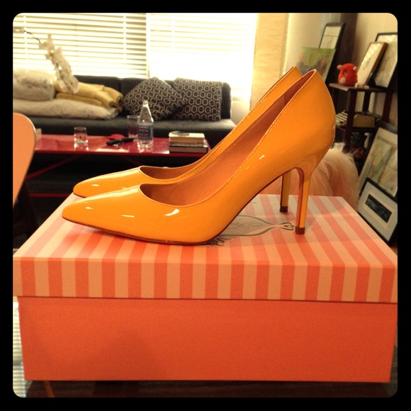 Footcandy Yellow Patent Heels - never worn!!!