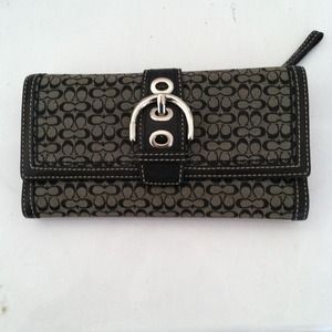 Authentic Coach Wallet
