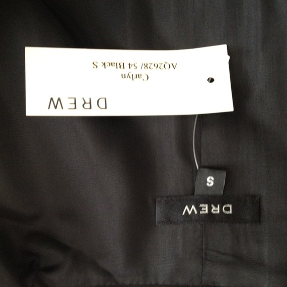 Drew with studded collar black blazer - Picture 3 of 4