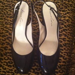 NEVER WORN Kenneth Cole sling back patent wedges😍