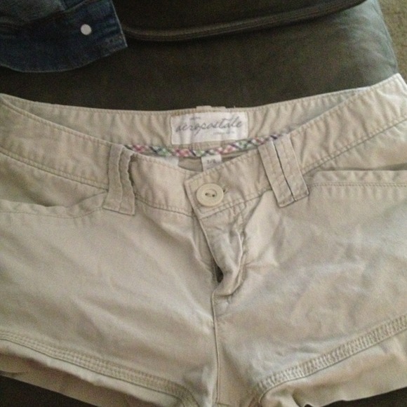 Khaki shorts