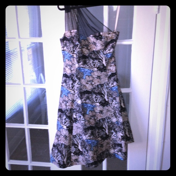 GORGEOUS one shoulder dress