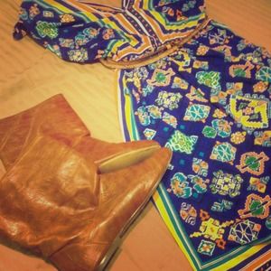 ❌Reserved! Two dresses and two scarves❌