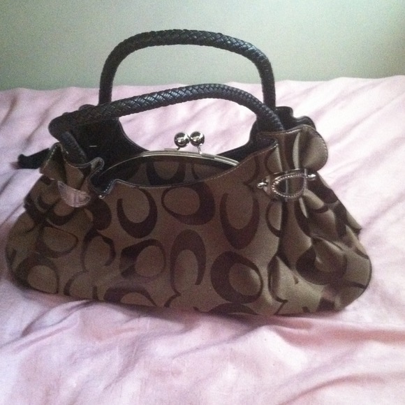 Coach like purse - Picture 2 of 2