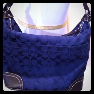 ⁯REDUCED! 😊🎈Authentic Coach purse!⁯ 🎈