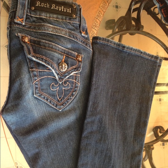 Rock revival size 25,,$$. 48,00