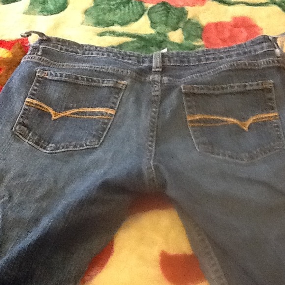 No boundaries altered ankles jeans