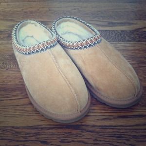 Ugg Tasman Slippers
