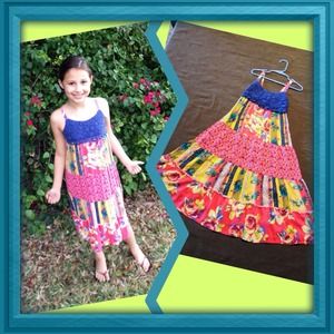 🔴SOLD🔴Little girls floral maxi dress