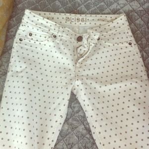 White skinny ankle jeans (with grey polka dots)