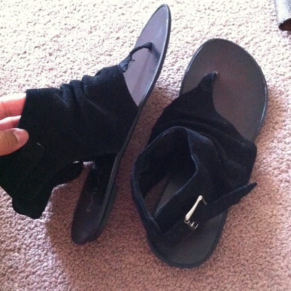 Black sandals