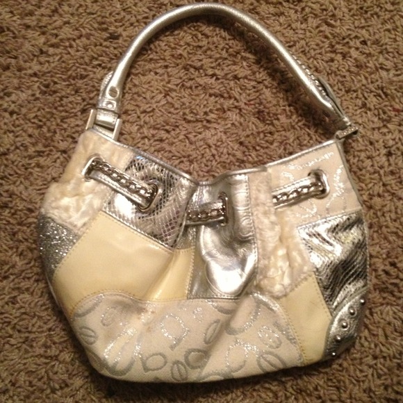 Bebe Handbag !! - Picture 1 of 4