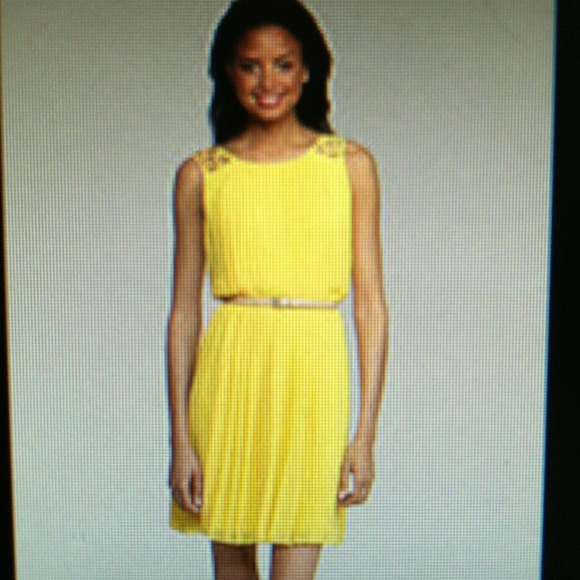 Bundle- Jessica simpson dress and colorblock dress