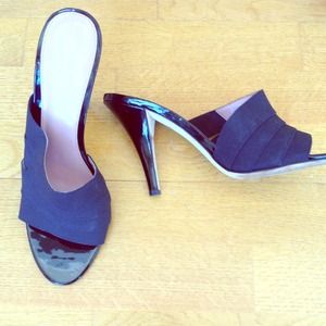 Calvin Klein black heels sz9