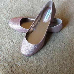 Steven Madden Sparkly Flats