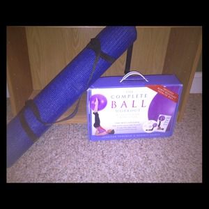 Work out video, Yoga ball & yoga mat