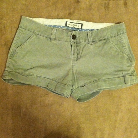 Ambercrombie & Fitch shorts